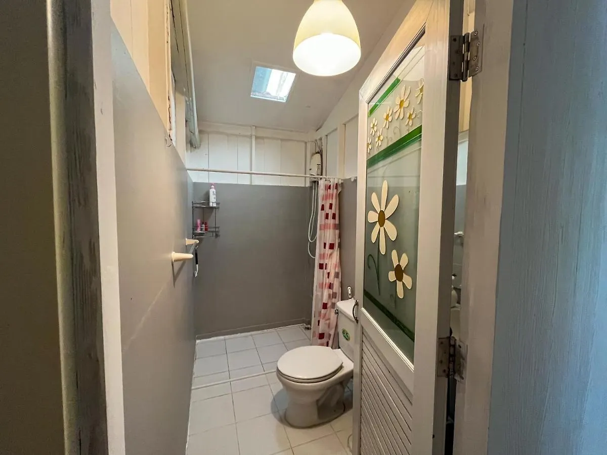 De Bra Hostel Ko Lanta 0*,